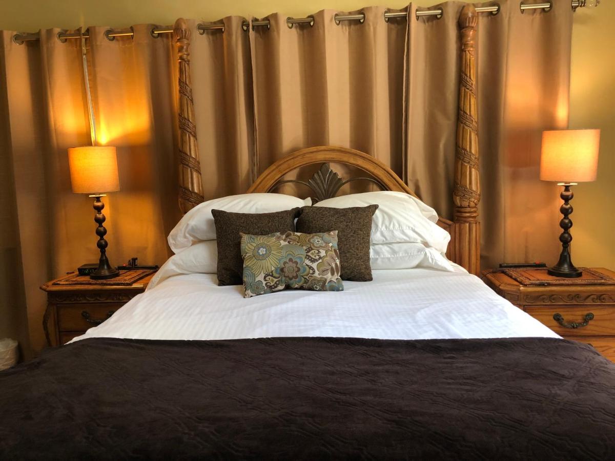| Glen Ellen Inn Secret Cottages