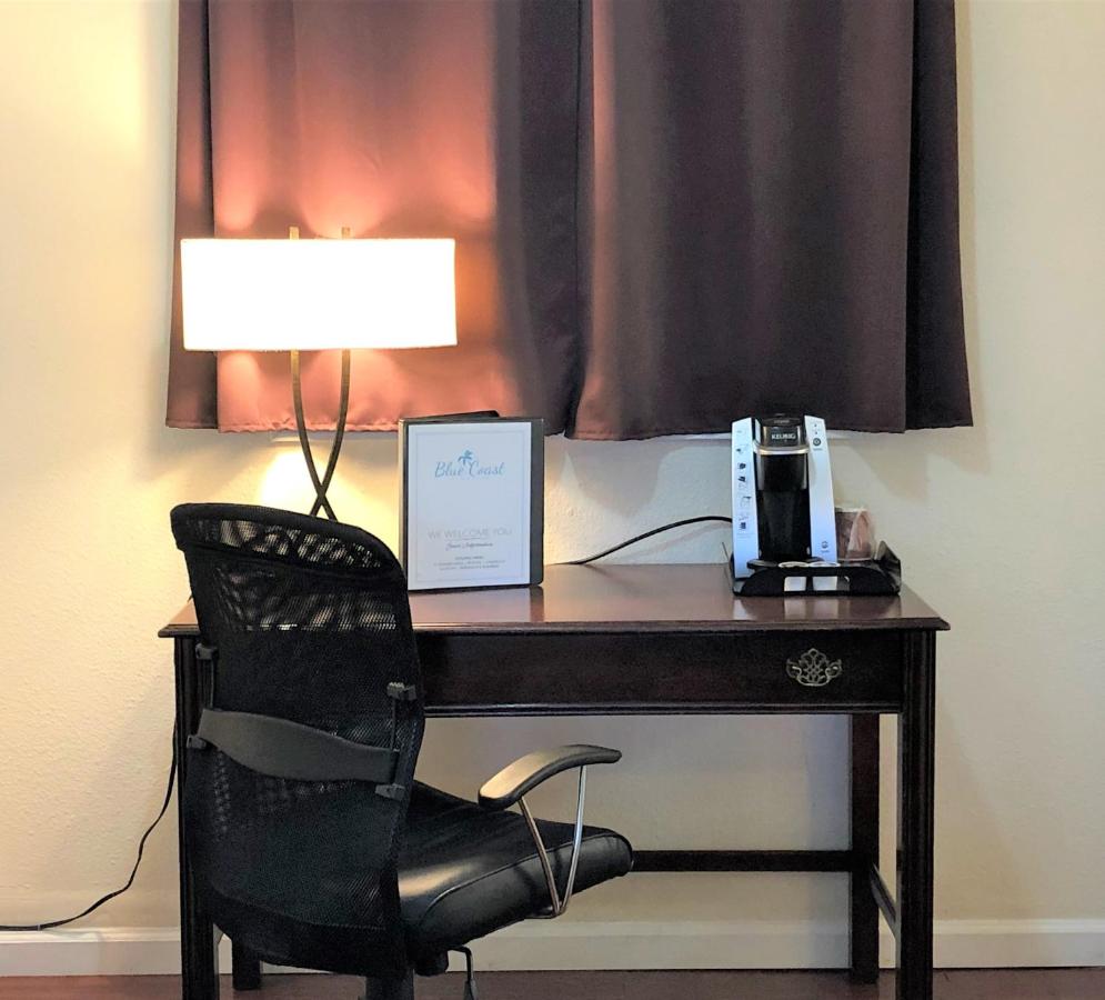 | Blue Coast Inn & Suites
