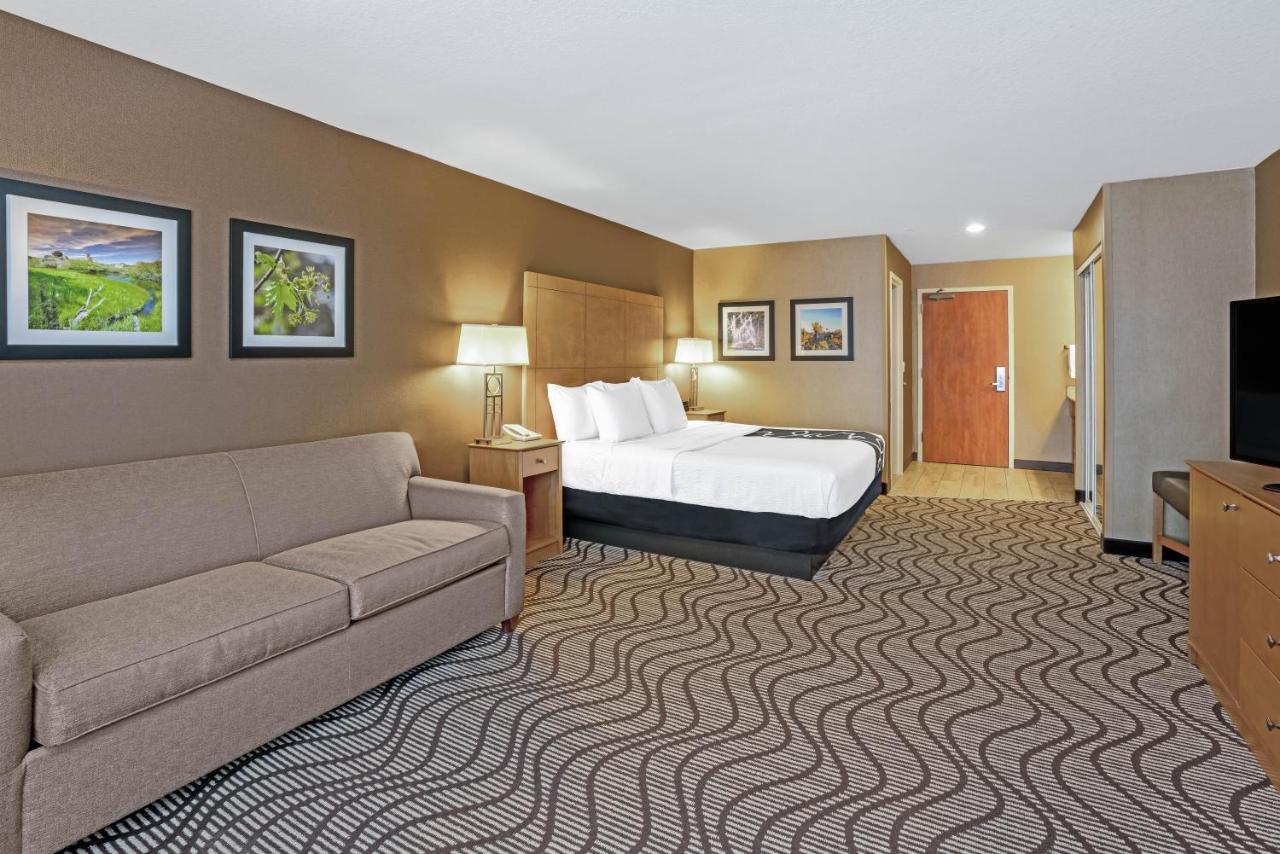 King Suite - Mobility Access/Non-Smoking at La Quinta Inn & Suites by Wyndham Coeur d`Alene