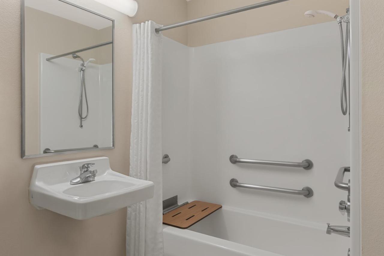 Queen Suite with Accessible Tub at Candlewood Suites Raleigh Crabtree, an IHG Hotel