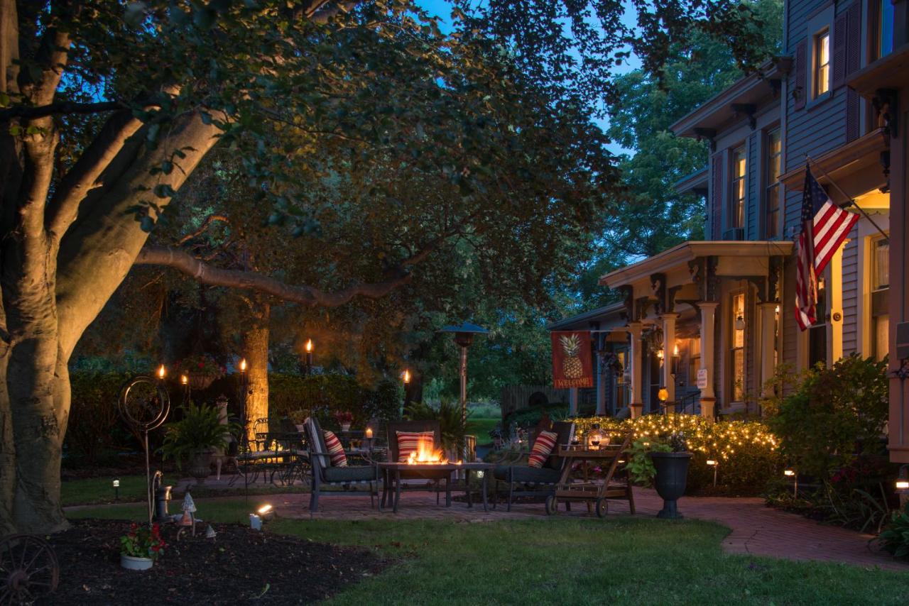 | Sutherland House Victorian Bed and Breakfast