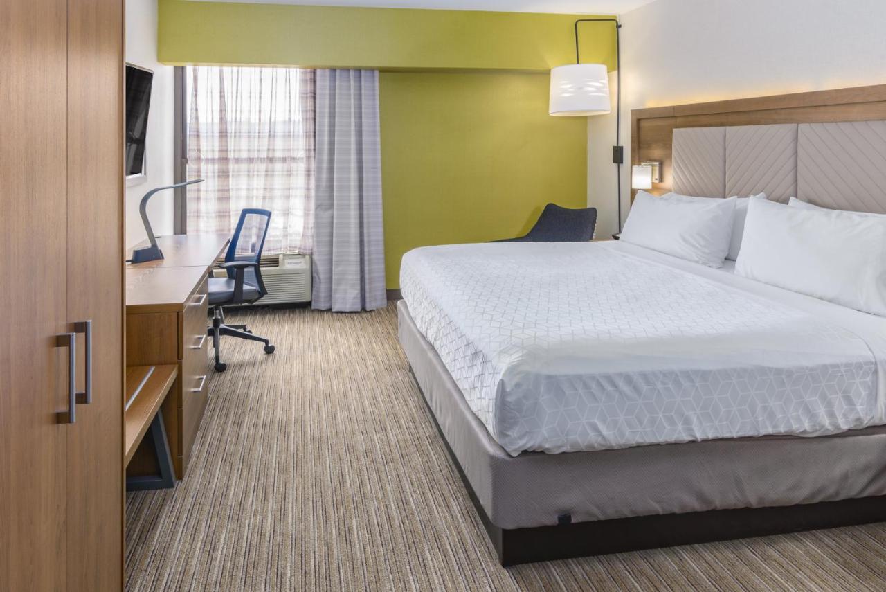  | Holiday Inn Express Southington, an IHG Hotel
