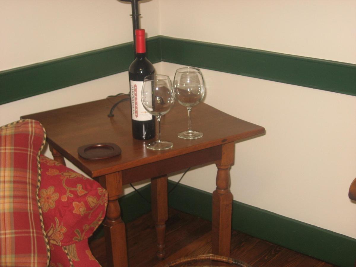 | The Brafferton Inn