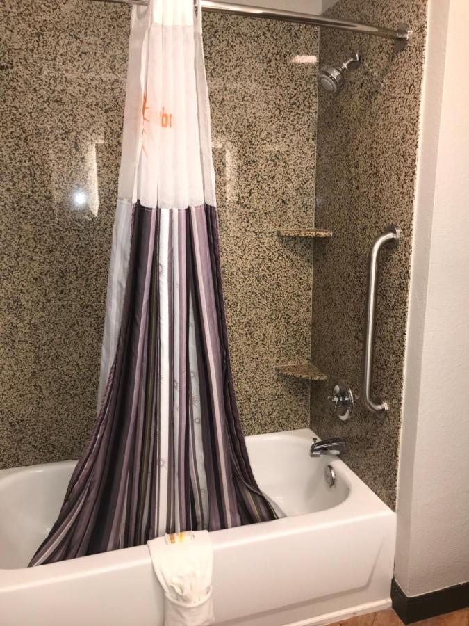 King Room at La Quinta Inn & Suites by Wyndham Abilene Mall