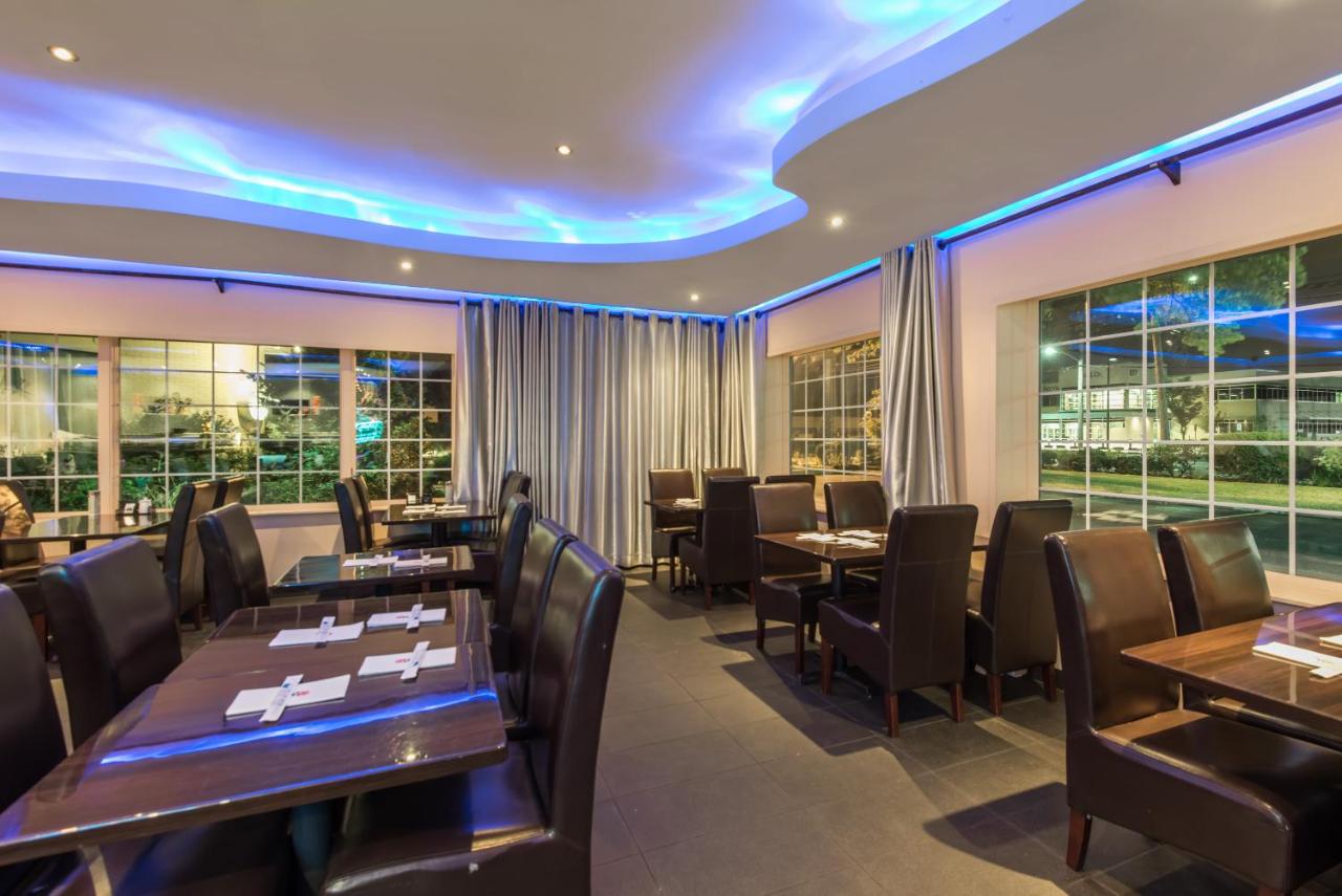 | Days Inn by Wyndham Hicksville Long Island