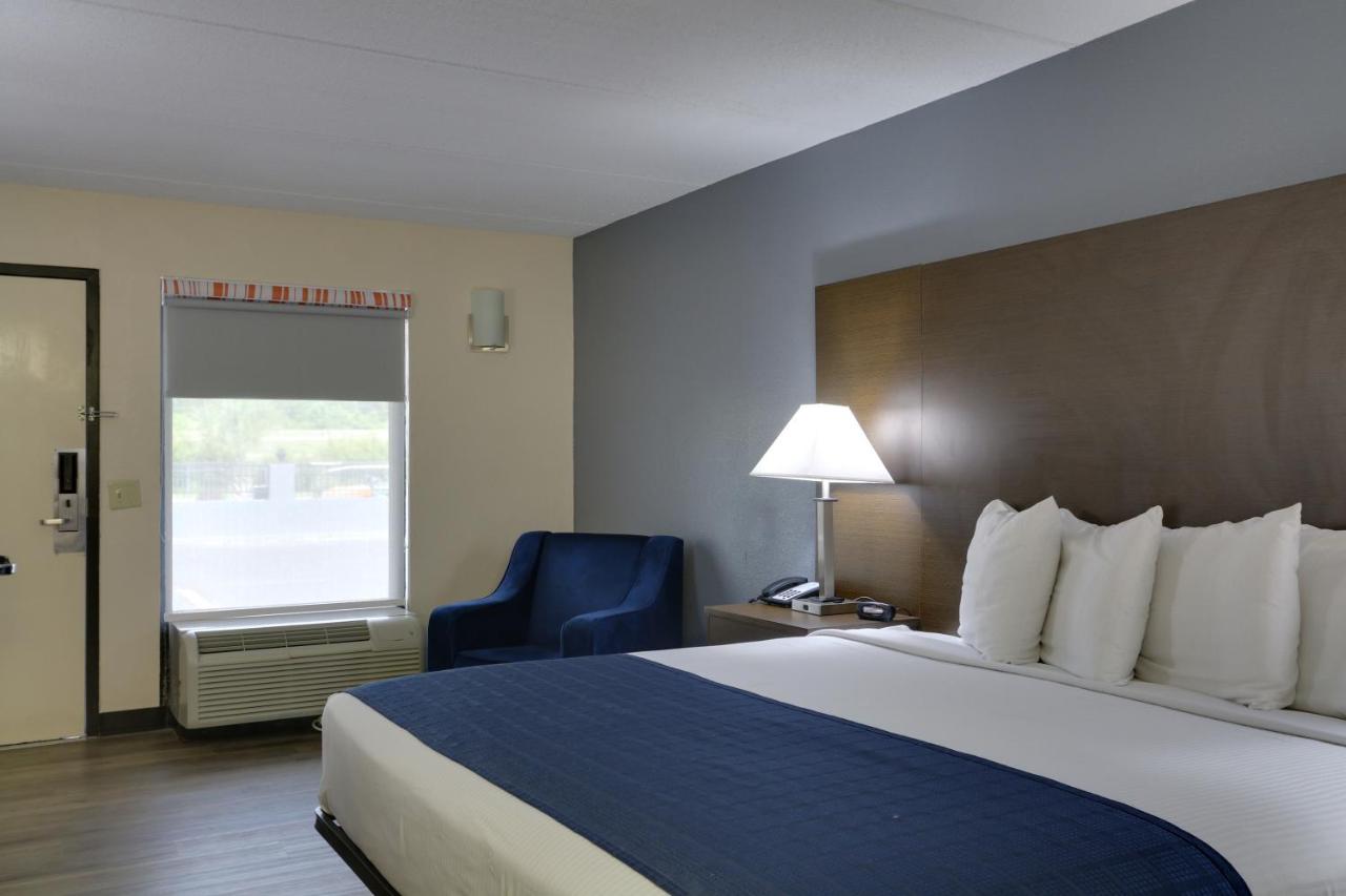 | Baymont by Wyndham Ridgeland I-95