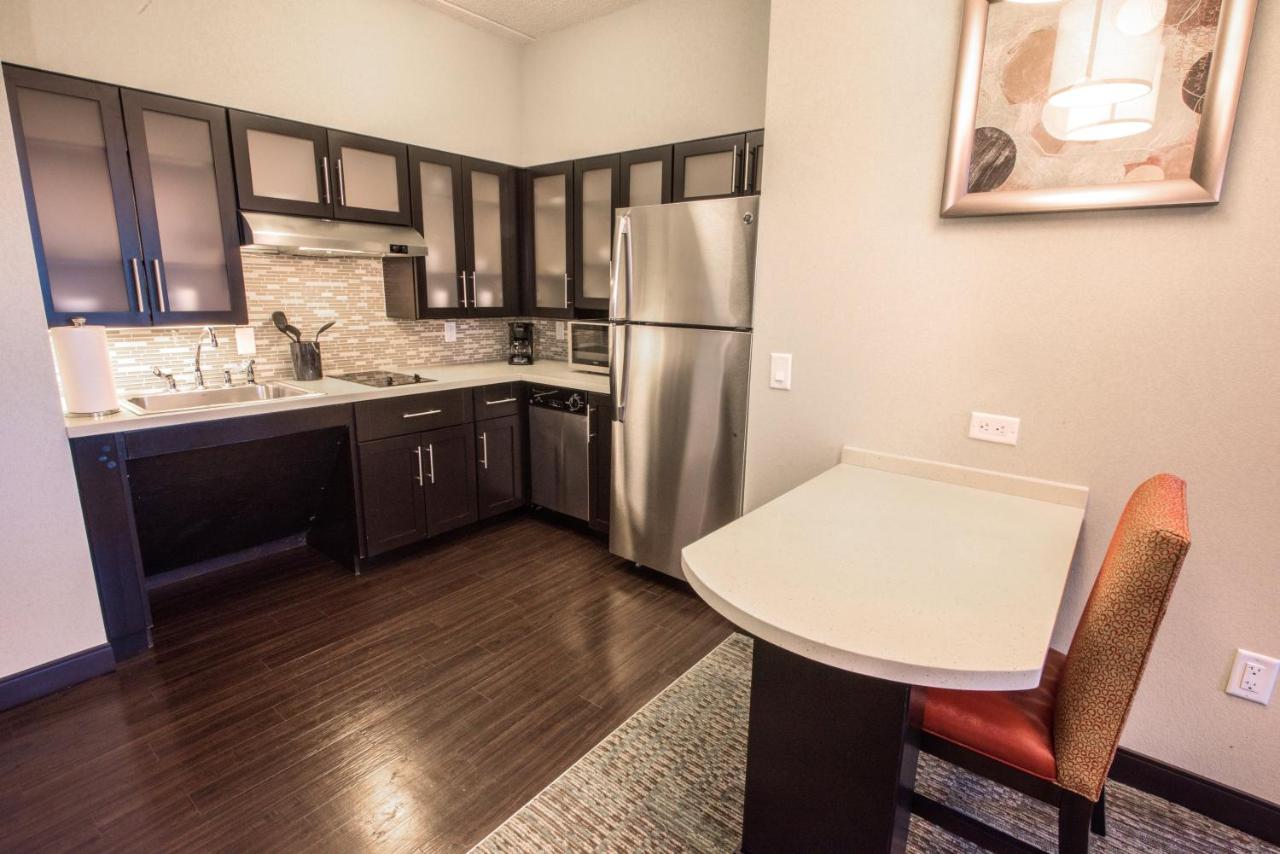 King Room - Mobility Access Tub/Non-Smoking at Staybridge Suites Albany Wolf Rd-Colonie Center by IHG