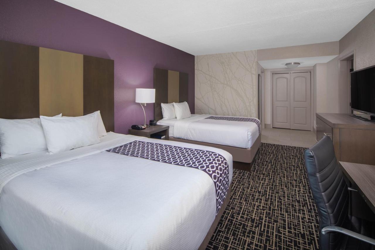 One-Bedroom Suite with Two Queen Beds - Non-Smoking at La Quinta Inn & Suites by Wyndham Chattanooga - East Ridge