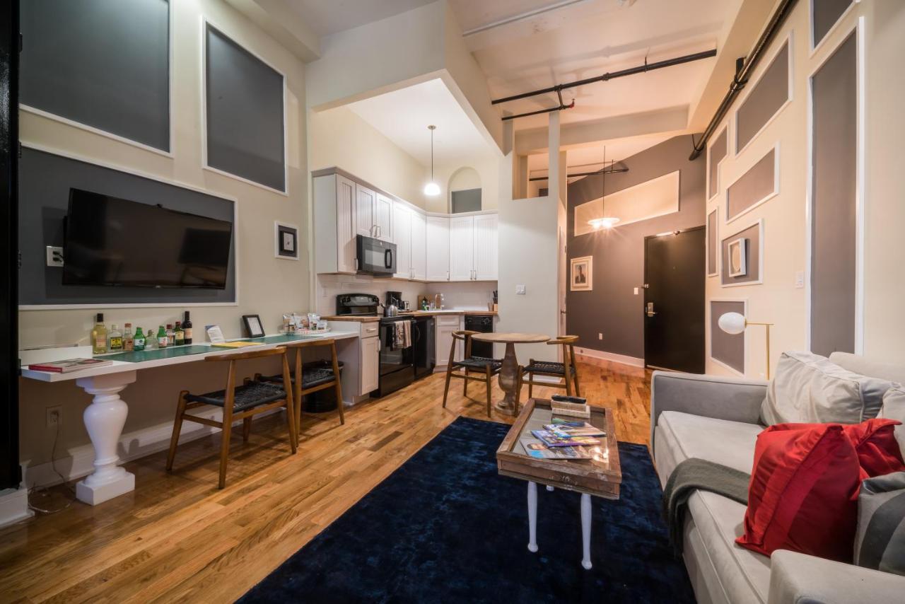 Deluxe Loft Suite at Henry Norman Hotel