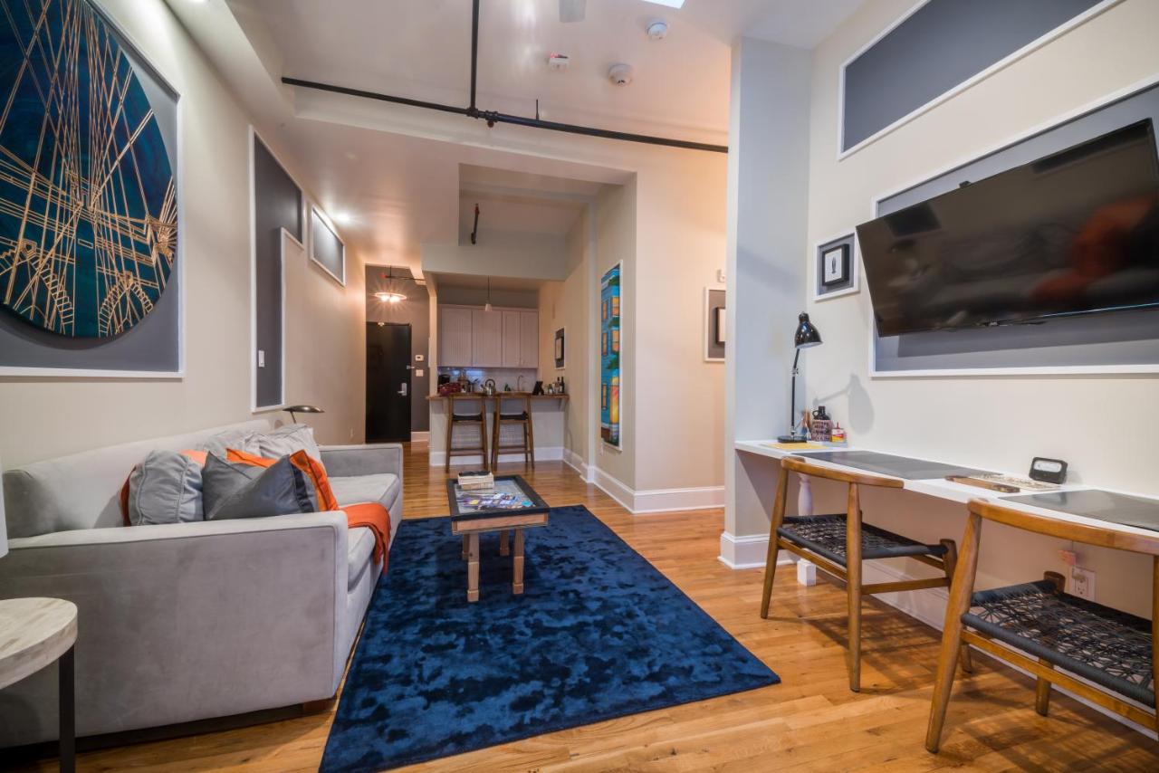 Two Bedroom Penthouse with Roof Deck at Henry Norman Hotel