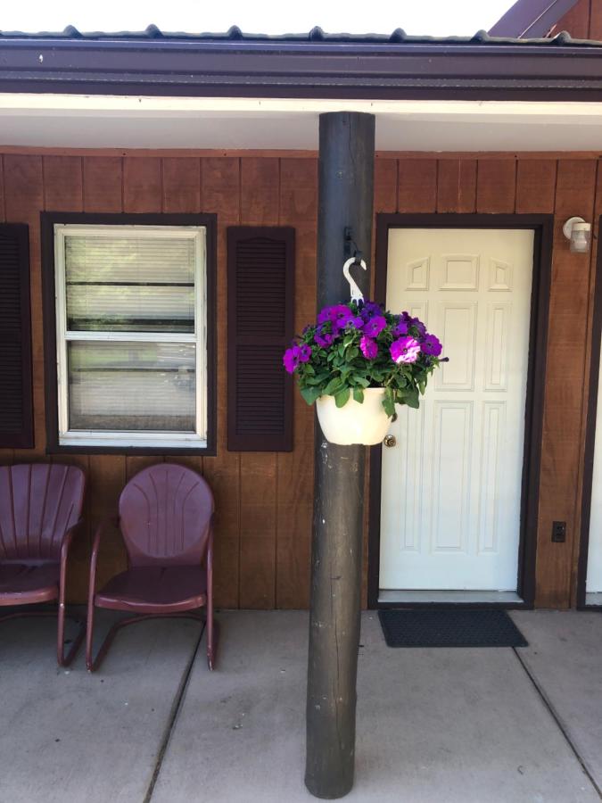  | Spring Creek Inn