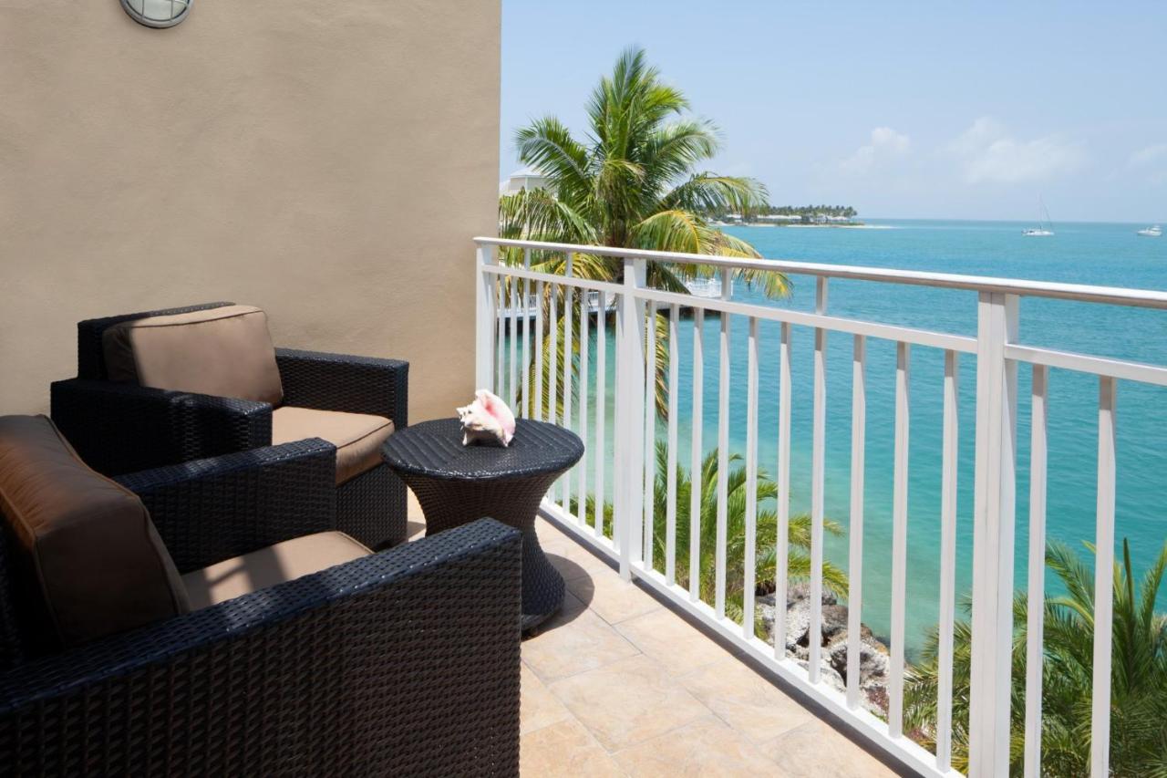 Ocean View King at Pier House Resort & Spa