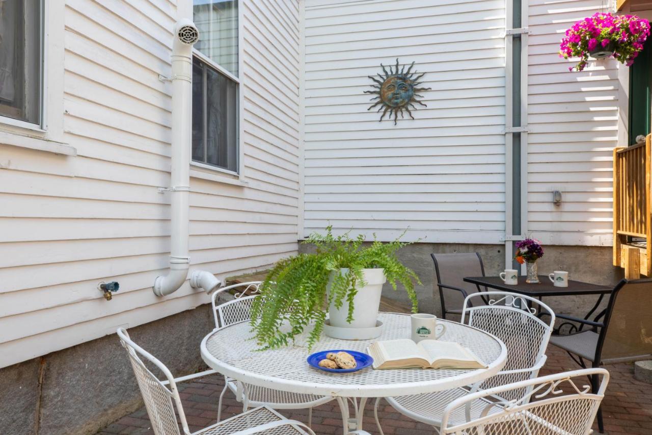 | Maple Hill Farm Inn