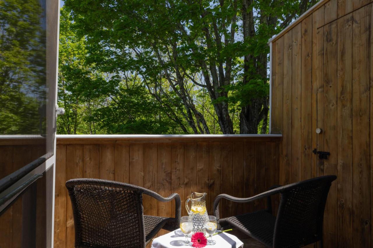 | Maple Hill Farm Inn