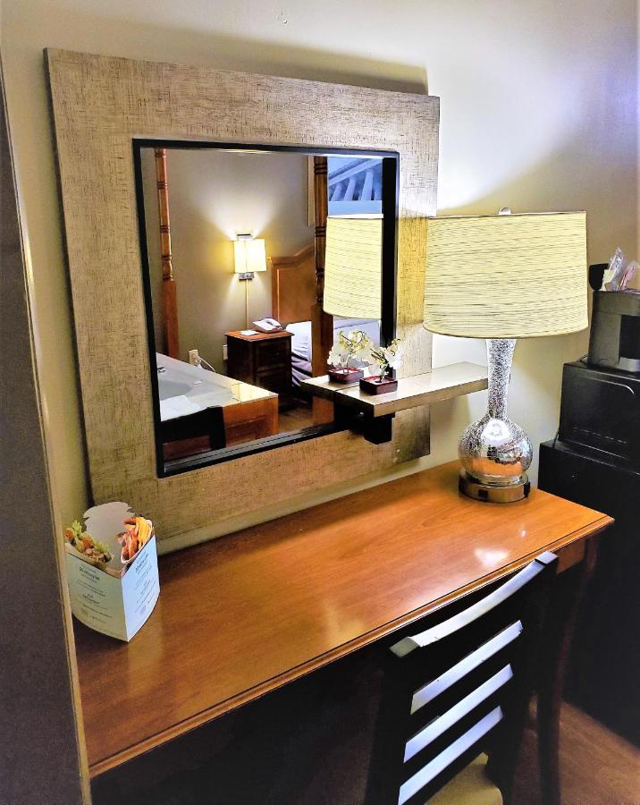 King Studio Suite - Non-Smoking at Days Inn by Wyndham Towson