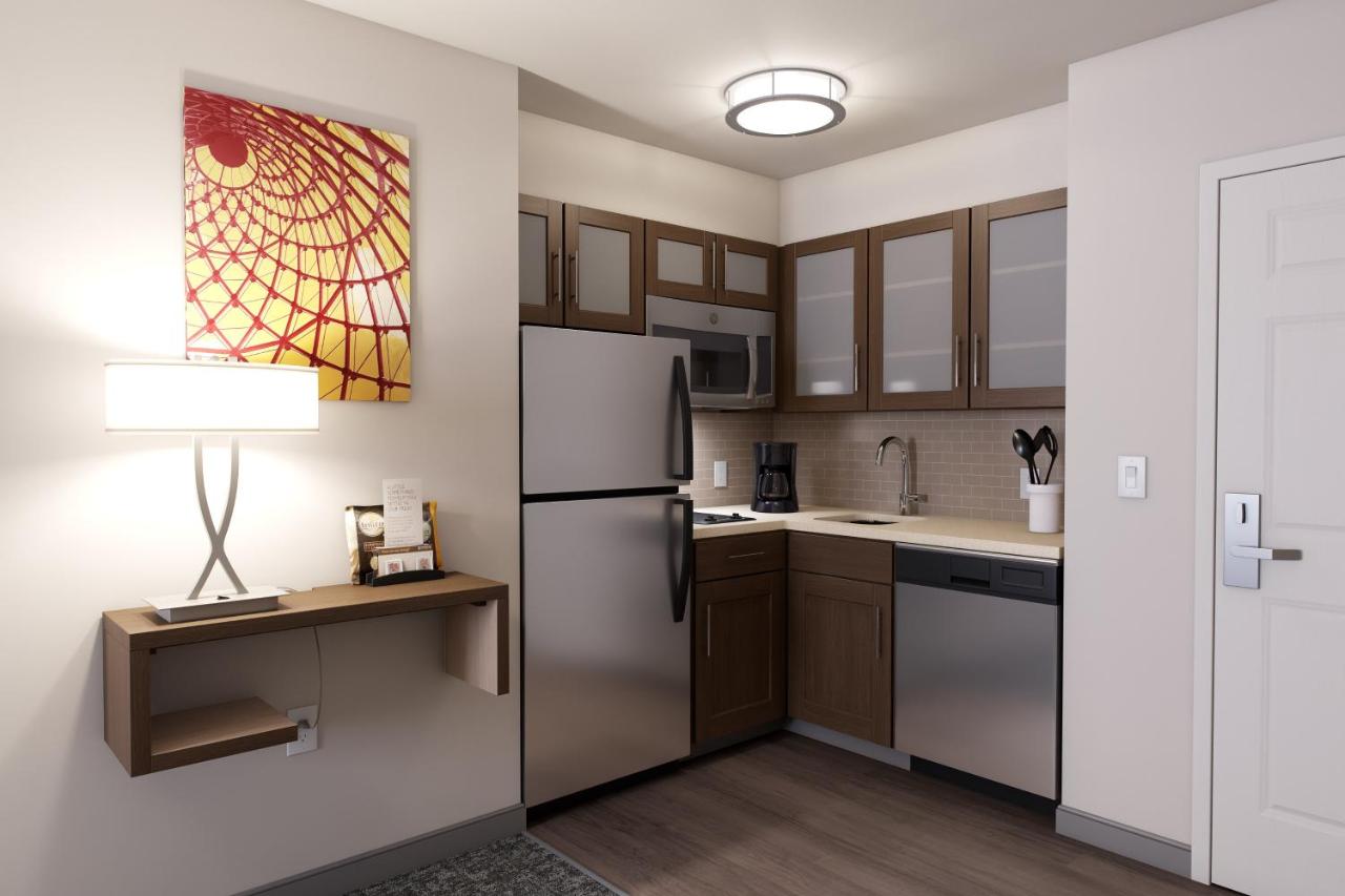 | Staybridge Suites Columbus Ft. Benning, an IHG Hotel