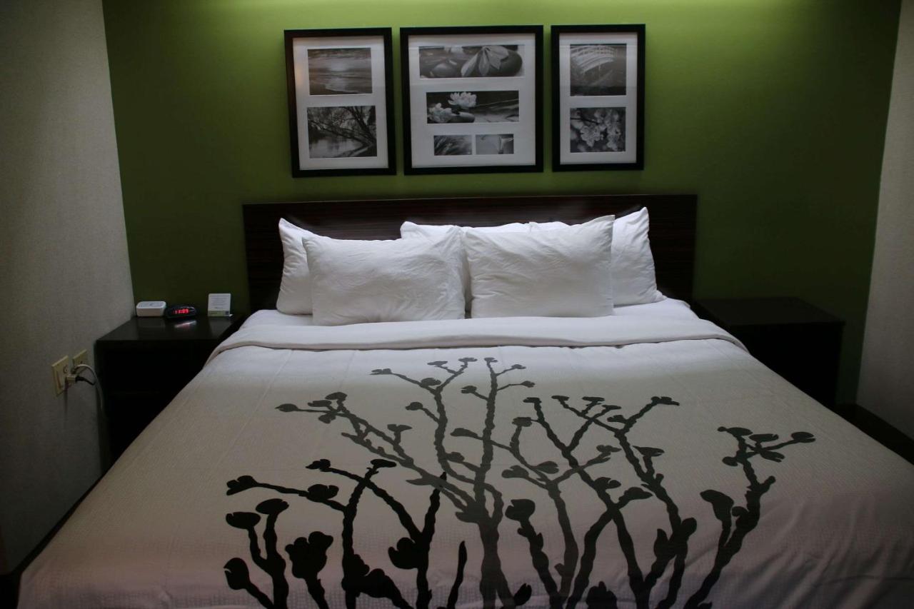 | Sleep Inn near Great Lakes Naval Base