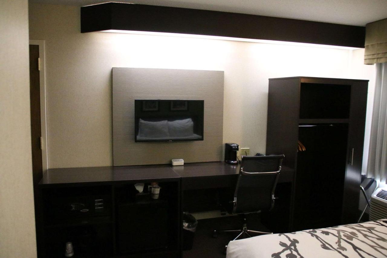 | Sleep Inn near Great Lakes Naval Base