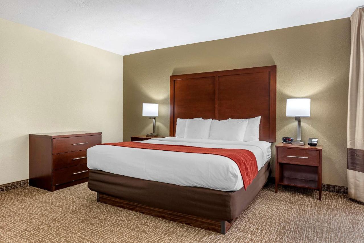  | Comfort Inn & Suites Cincinnati Eastgate