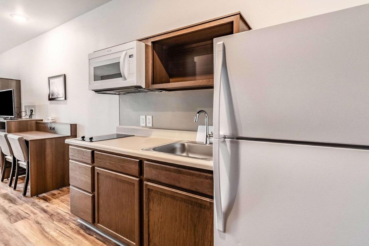 Standard Queen Room with Two Queen Beds - Non-Smoking at WoodSpring Suites Indianapolis Zionsville