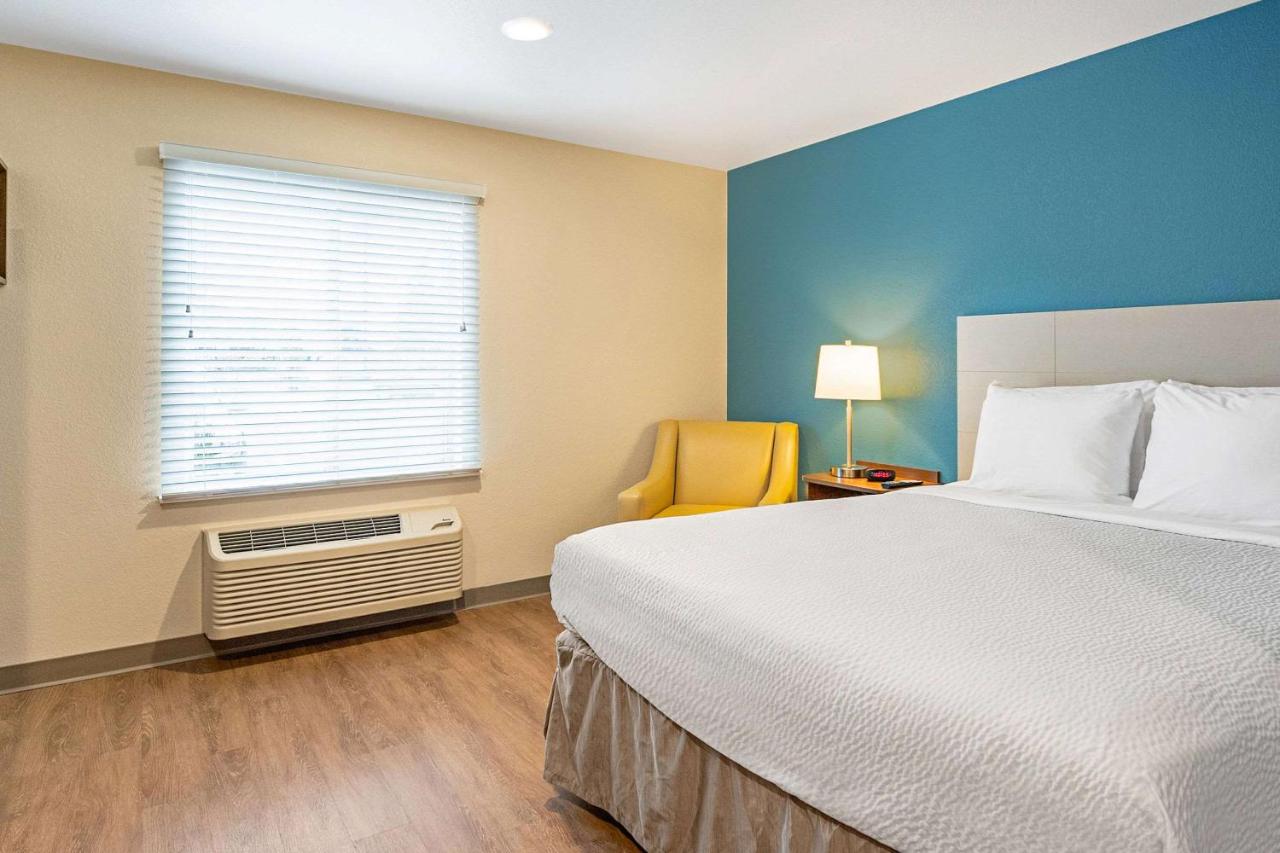 Queen Room with Sofa Bed - Non-Smoking at WoodSpring Suites Reno Sparks
