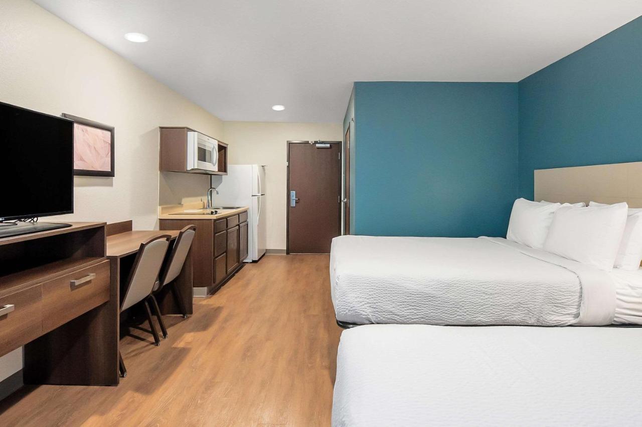 Standard Queen Room with Two Queen Beds - Non-Smoking at WoodSpring Suites Reno Sparks