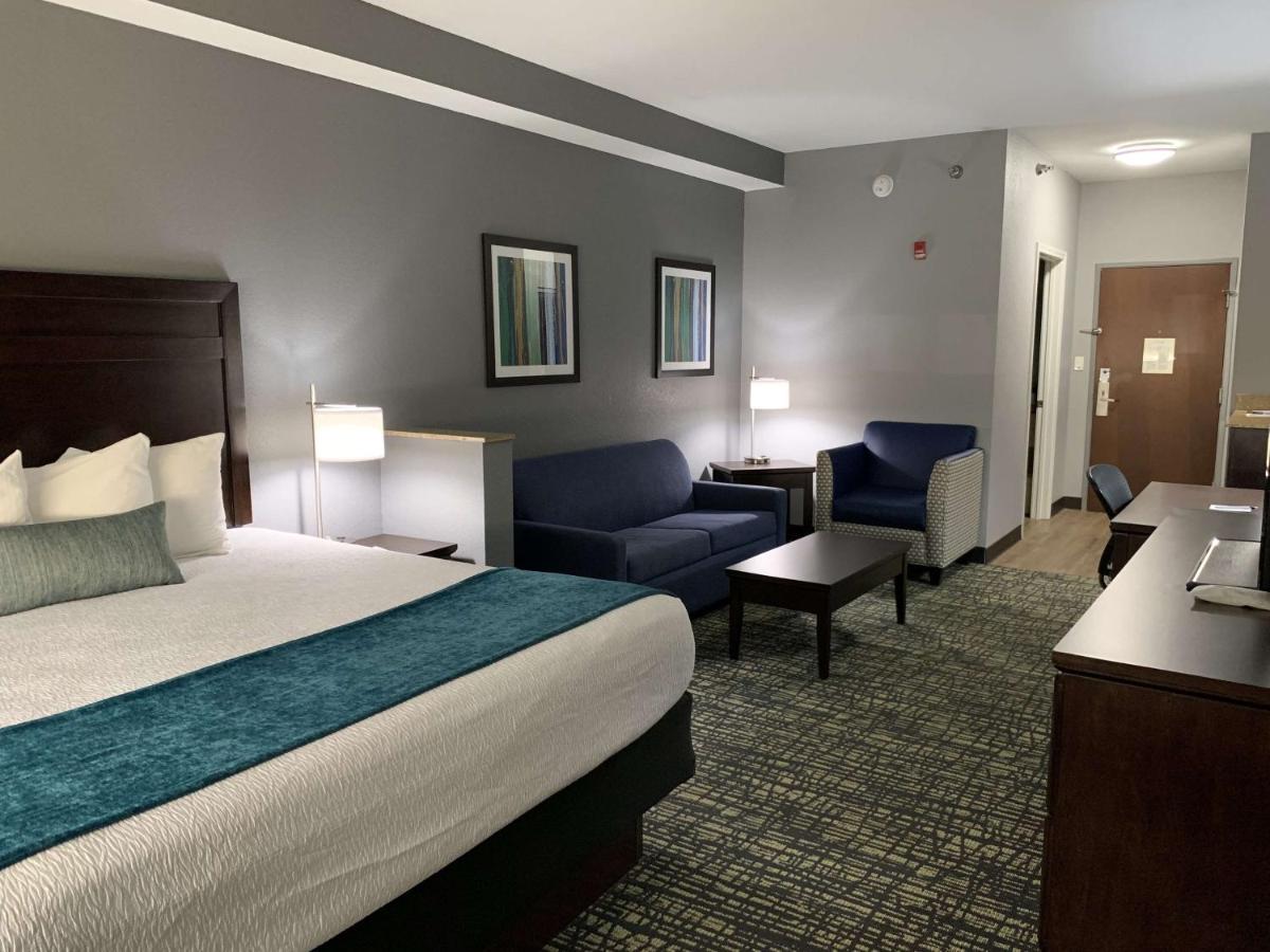  | Best Western Plus Olive Branch Hotel & Suites