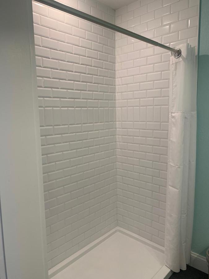 Budget Double Room at John Yancey Oceanfront Inn