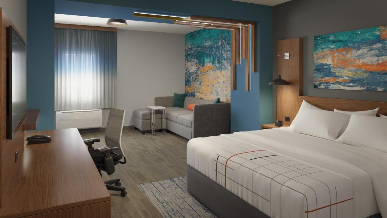 Deluxe King Suite - Non-Smoking at La Quinta Inn & Suites by Wyndham Marysville