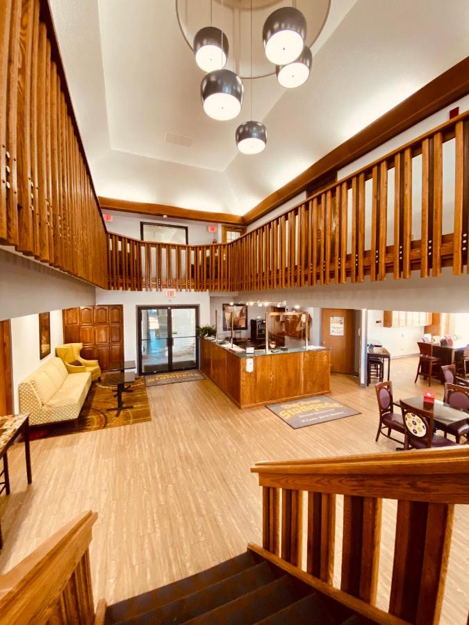 | Southern Oaks Inn Near IMAX