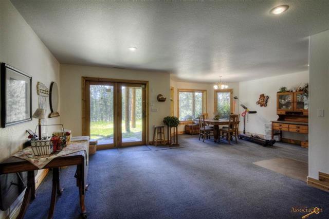  | Knotty Pine Cabin
