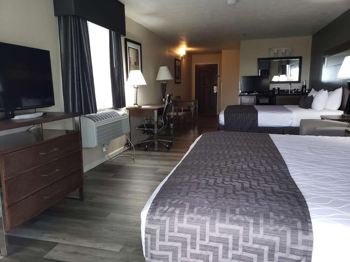 King Room with Two King Beds and Balcony at Best Western Americana