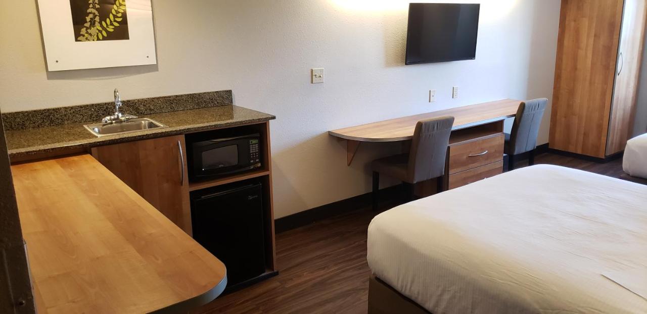 | York Microtel Inn & Suites by Wyndham