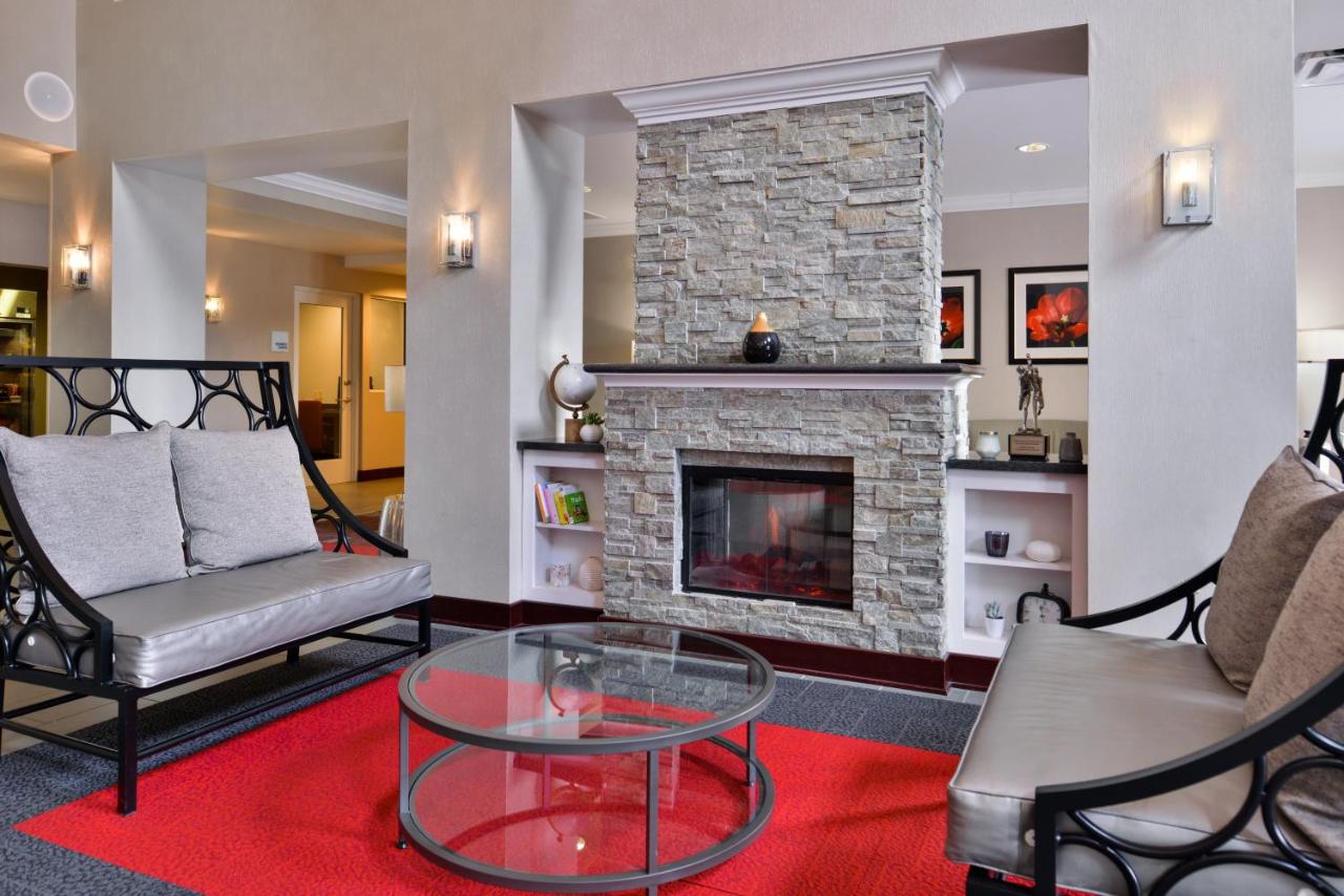 | Holiday Inn Express Canandaigua, an IHG Hotel