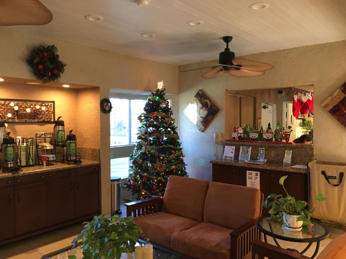 | GetAways at Vista Mirage Resort