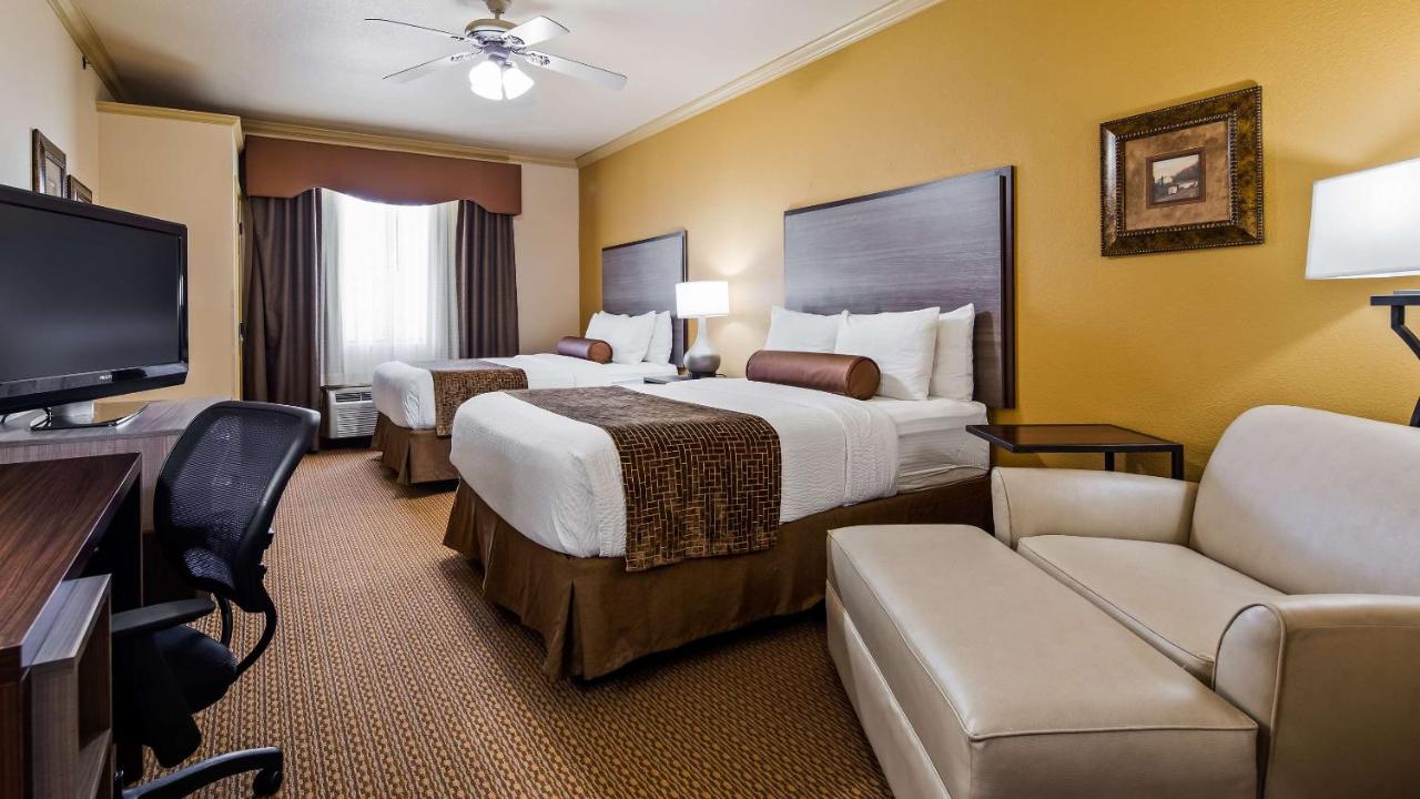  | Best Western Plus Crown Colony Inn & Suites