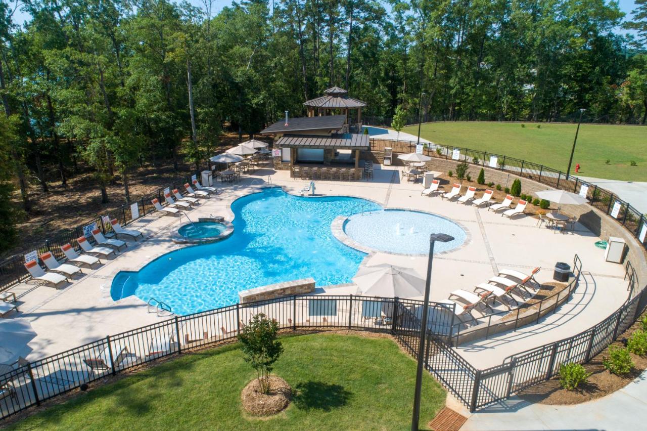 | Lakeside Lodge Clemson