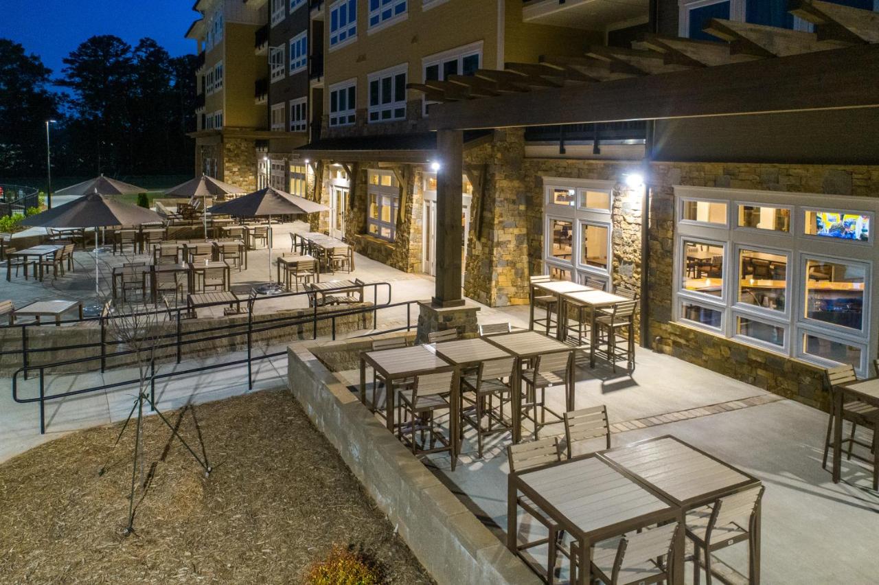 | Lakeside Lodge Clemson