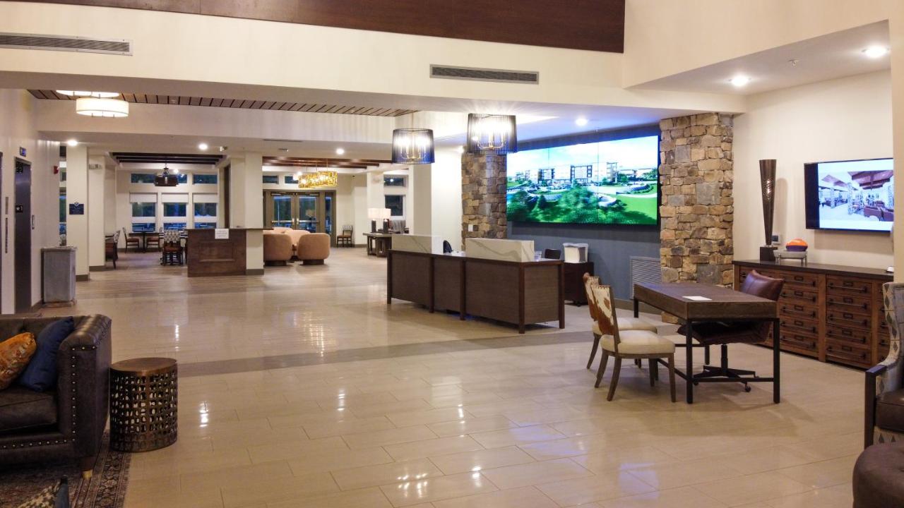 | Lakeside Lodge Clemson