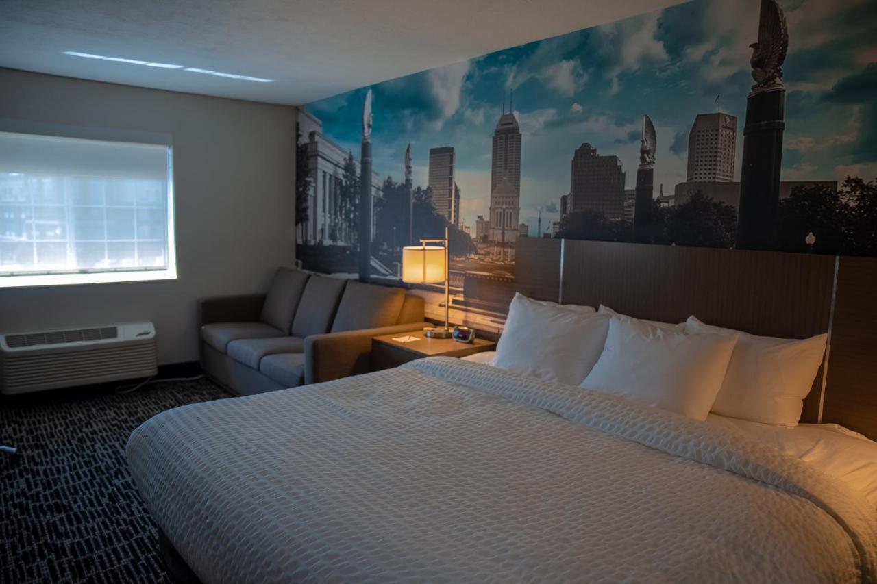 King Room with Sofa Bed - Non-Smoking at Clarion Pointe Indianapolis Airport
