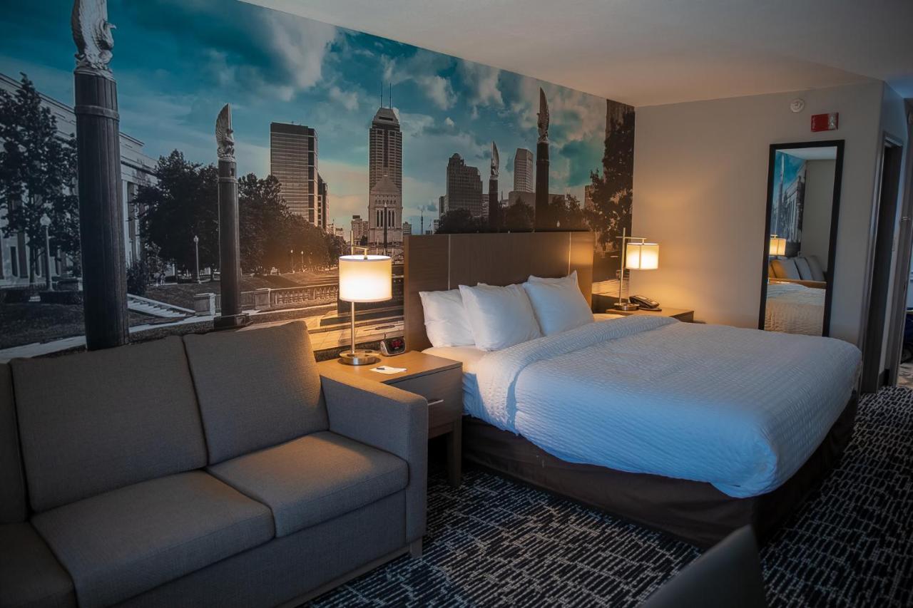 King Room with Sofa Bed - Non-Smoking at Clarion Pointe Indianapolis Airport