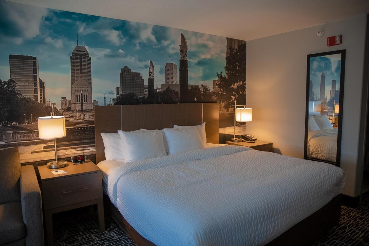 King Room with Sofa Bed - Non-Smoking at Clarion Pointe Indianapolis Airport