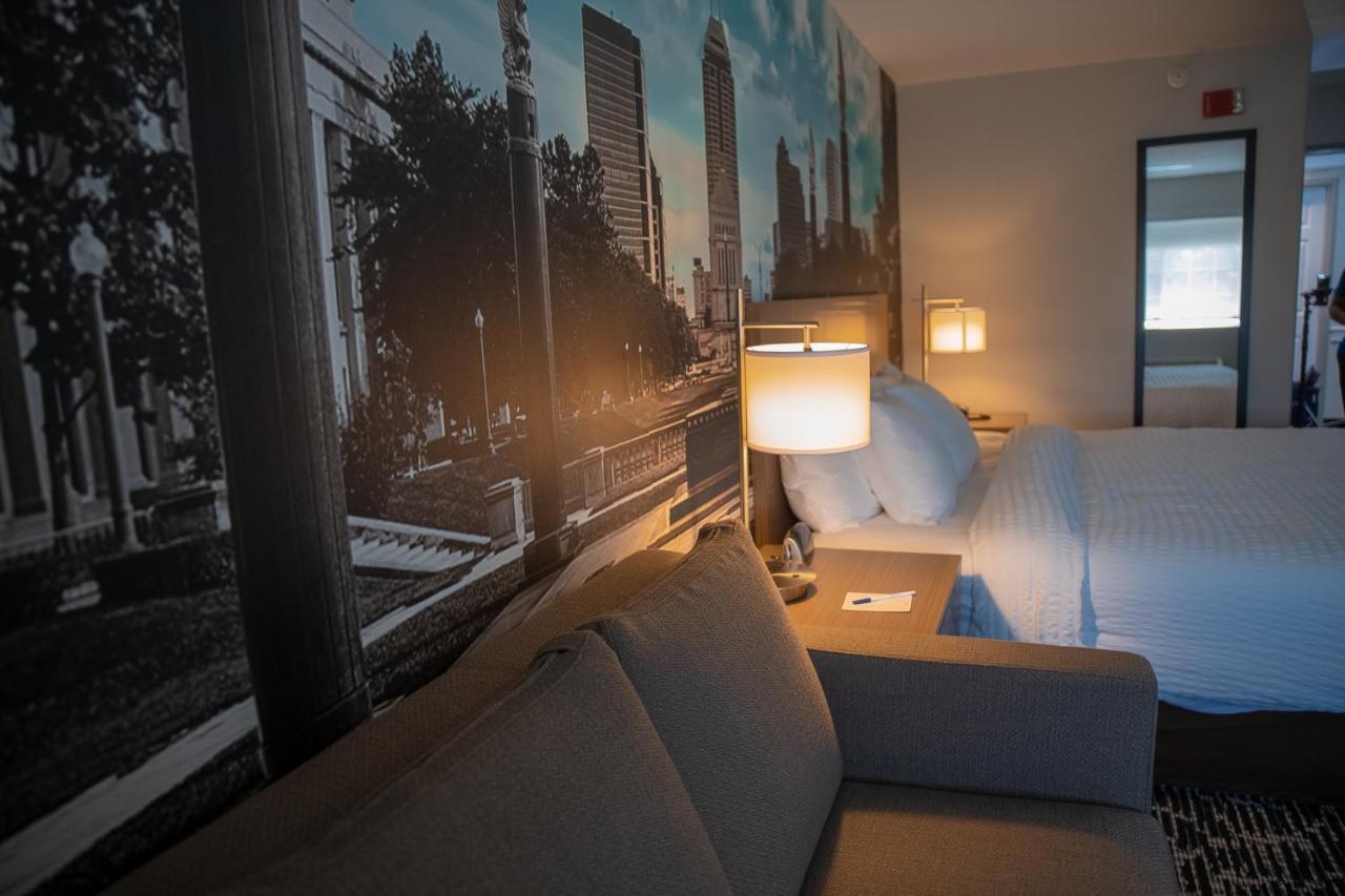 King Room with Sofa Bed - Non-Smoking at Clarion Pointe Indianapolis Airport