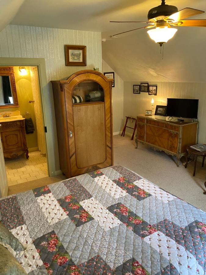 | B Street House Inn