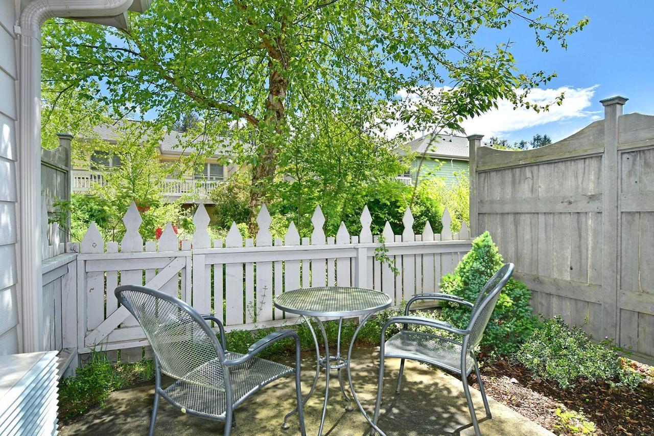 | Oregon Garden Resort