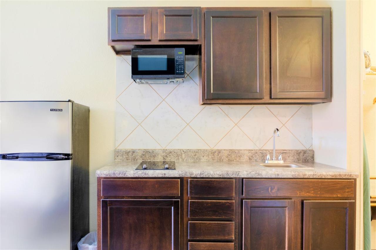 King Suite - Non-Smoking at Quality Inn Sumter