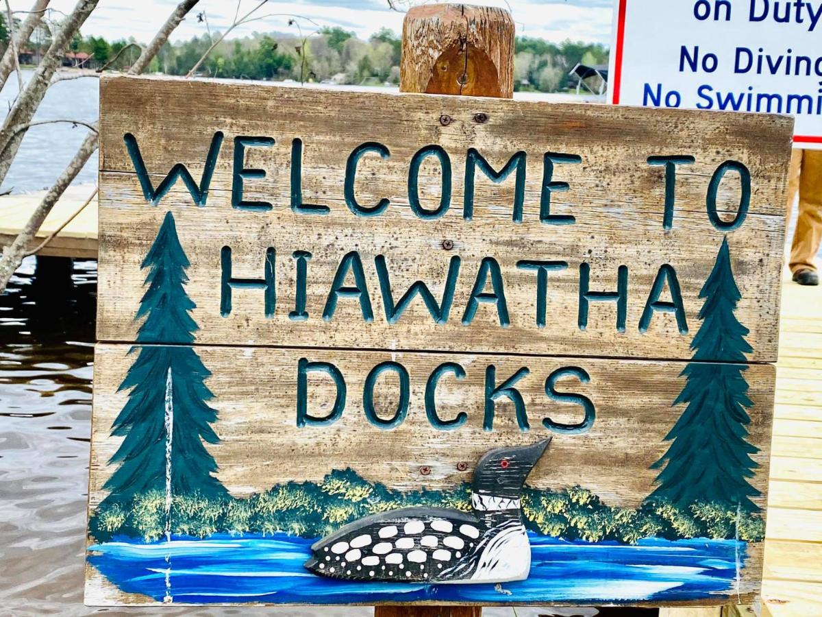  | Hiawatha Lodge Inn