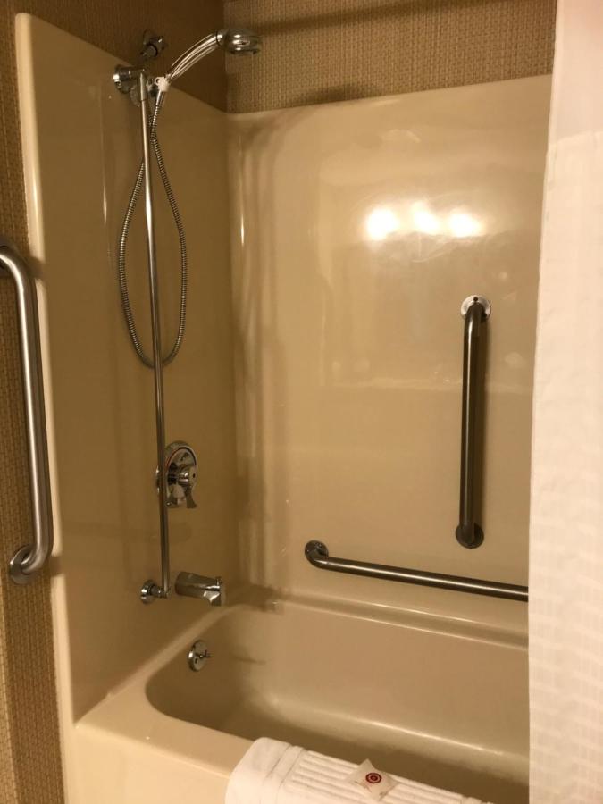 King Room - Accessible/Non-Smoking at Comfort Inn Duluth West