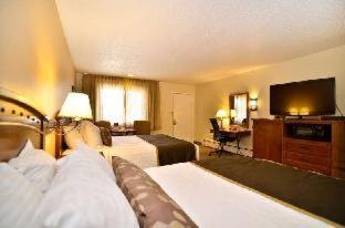 Room #38379916 at Best Western Pioneer