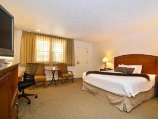 Room #38379917 at Best Western Pioneer